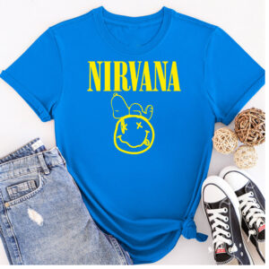 Nirvana Sweatshirt with Iconic Smiley Face – Classic Yellow Snoopy Design