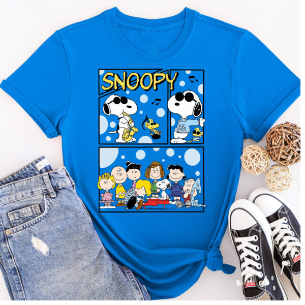 Trendy Snoopy Dancing Graphic T-Shirt – Fun Peanuts Characters Design for Casual Wear