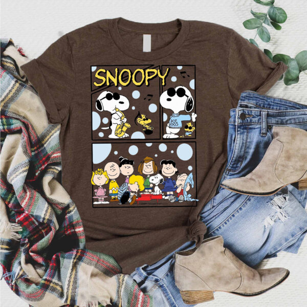 Trendy Snoopy Dancing Graphic T-Shirt – Fun Peanuts Characters Design for Casual Wear