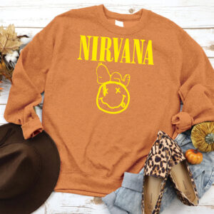 Nirvana Sweatshirt with Iconic Smiley Face – Classic Yellow Snoopy Design